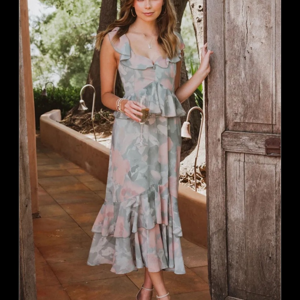 Show Me Your Mumu Reese Ruffle Maxi Dress Sage Green Floral XS Fairy Chiffon$198